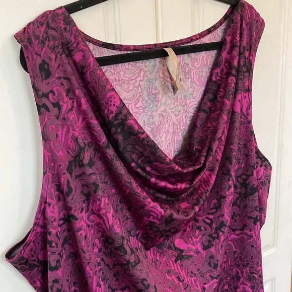 ❤️‍🔥5/20$ PENNINGTONS💫Women’s Purple Pink Printed Sleeveless Cowl Neck Top - Picture 6 of 10